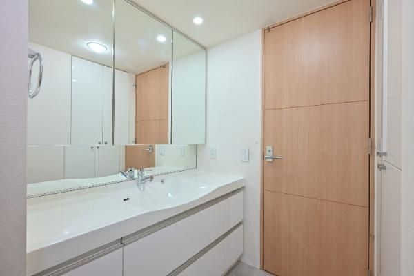 4LDK Apartment for Sale in Kashiwa, Chiba - Oberu Kashiwanoha Hills - Thumbnail 4