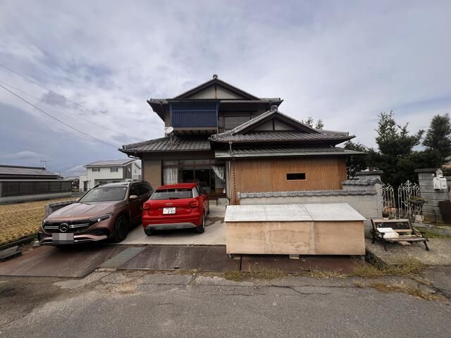 Former Cat Rescue House for Sale in Takamatsu, Kagawa - 6DK - Thumbnail 2