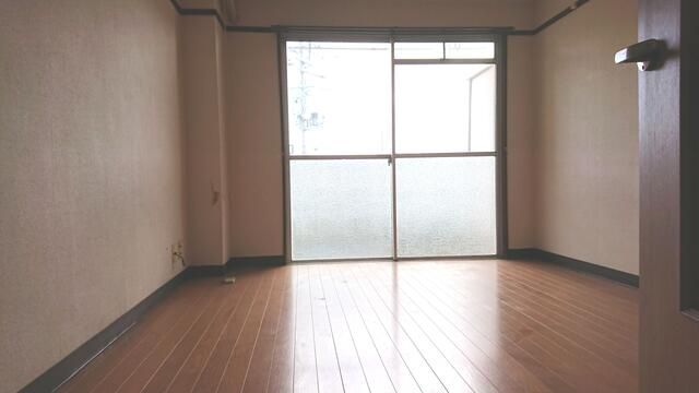 1K Apartment for Rent in Fukushima City, Fukushima - Thumbnail 2