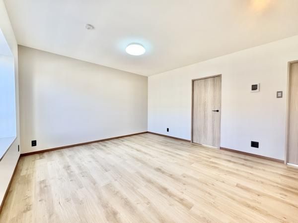 3DK Used Condominium for Sale in Izumi Ward, Yokohama - Thumbnail 3