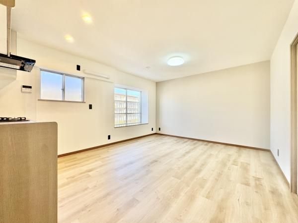 3DK Used Condominium for Sale in Izumi Ward, Yokohama - Thumbnail 4