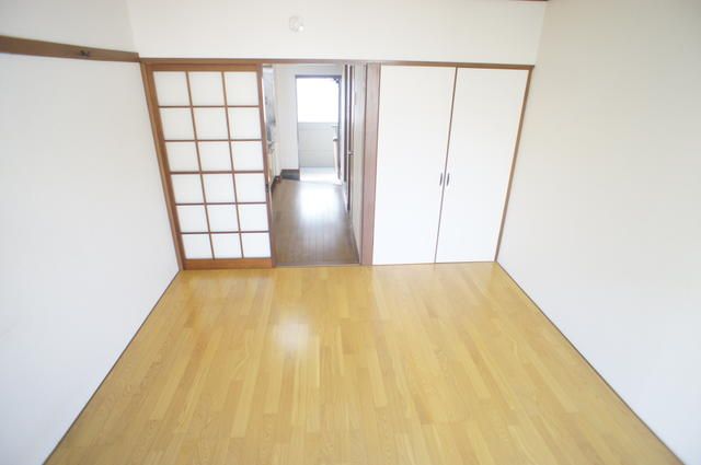 1K Apartment for Rent near Niigata Daigaku-mae Station, Niigata - Thumbnail 3