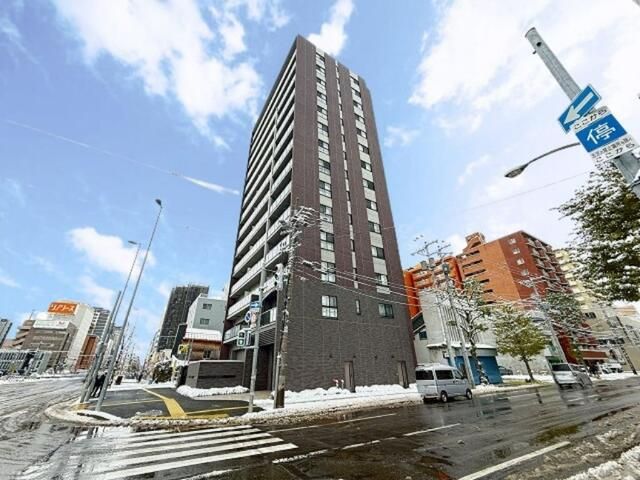 3LDK Apartment in Duo Hills Sapporo MID, Central Sapporo - Thumbnail 2