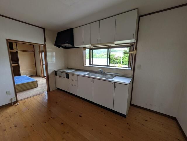 3DK Detached House for Sale in Kunisaki City, Oita - Thumbnail 3