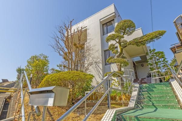 8LDK House for Sale in Tamagawa Gakuen, Machida, Tokyo - Image 10