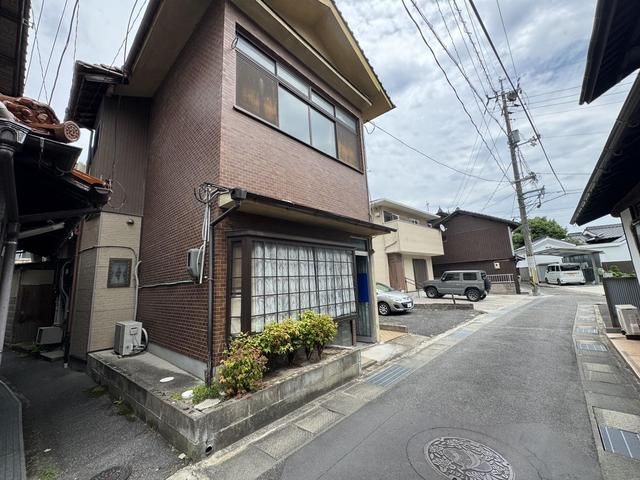 4SDK Wooden House on 233sqm Land in Higashihiroshima - Image 7
