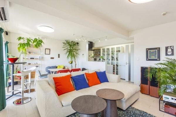 Cosmo Aobadai West Hills 2LDK Apartment for Sale in Yokohama - Thumbnail 2
