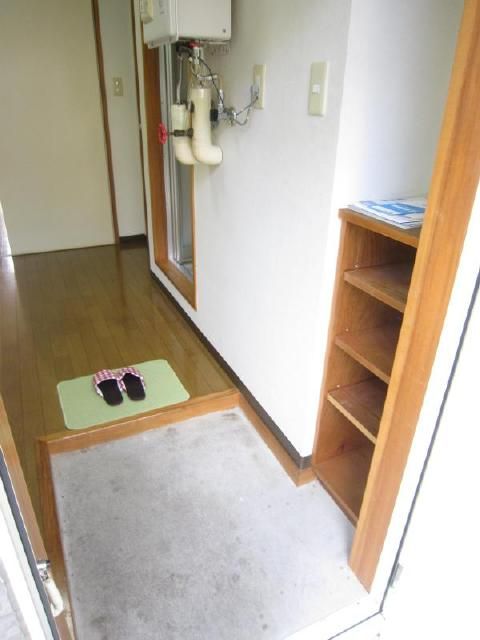 1K Apartment for Rent in Yamagata City, Yamagata - Thumbnail 3