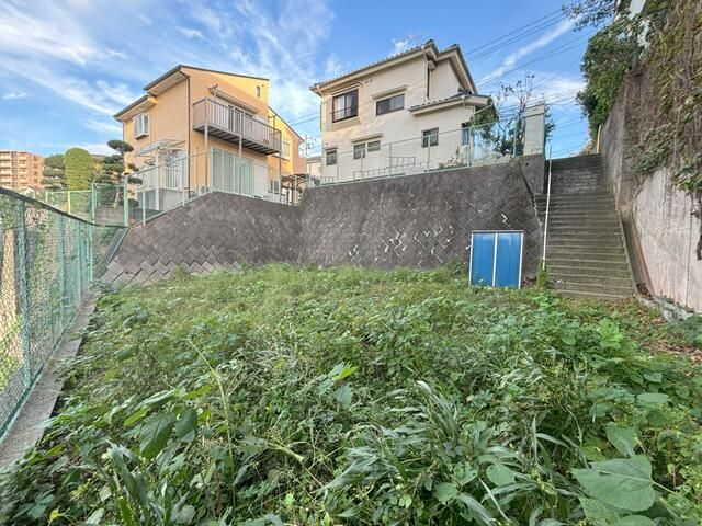 Land for Sale in Ayase City, Kanagawa - 232.78 sqm - Thumbnail 2