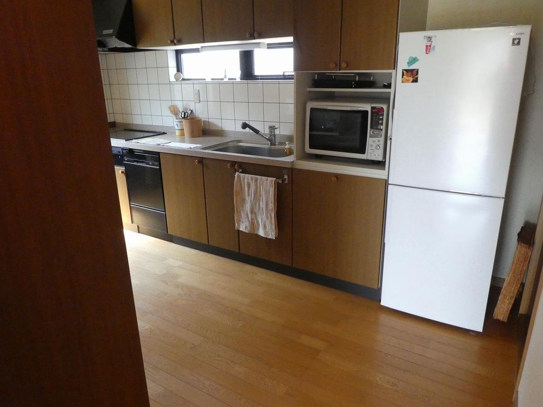 2LDK Rental House in Hakusan, Ishikawa - 99.69 sqm - Thumbnail 3