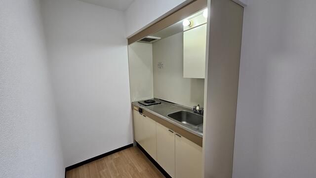 1DK Apartment for Rent in Higashi-Omiya, Saitama City - Thumbnail 4