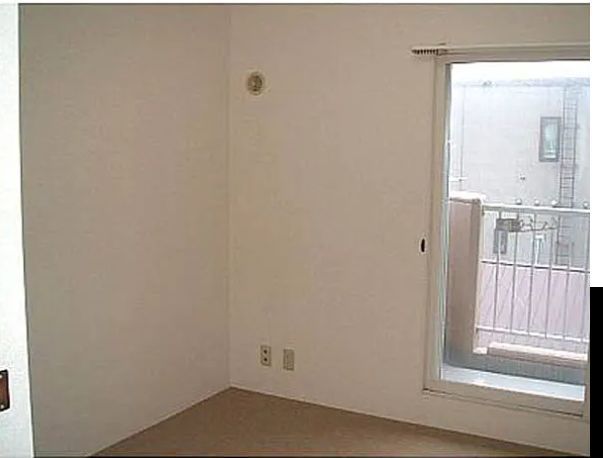 Used 1K Apartment in Hakodate, Hokkaido - 25.79 sqm - Thumbnail 2
