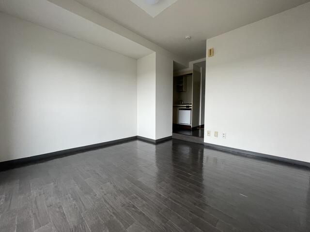 19.25 sqm One-Room Apartment for Rent in Tama City, Tokyo - Thumbnail 3