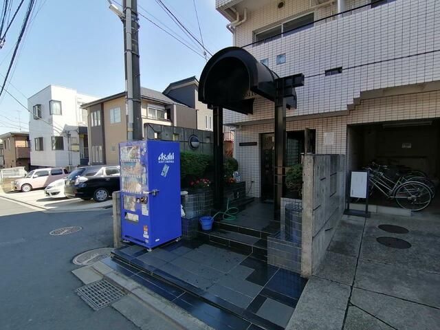 Top Floor Apartment in Sagamihara with IH Cooking Heater - Thumbnail 2