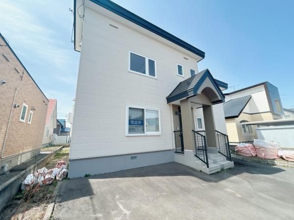 Renovated 3LDK House for Sale in Asahikawa, Hokkaido - Thumbnail 2