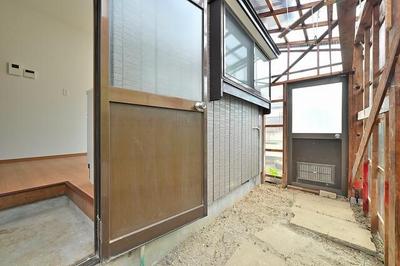 Renovated 4DK House in Makishima, Niigata | 2 Car Parks — Image 22, Nishikan, Niigata