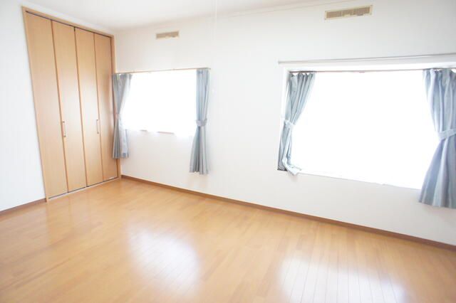 1K Apartment for Rent in Niigata City's Nishi Ward - Thumbnail 3