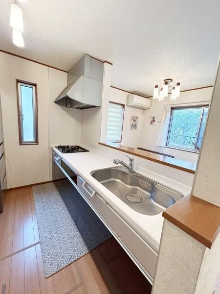 4LDK Detached House for Sale in Funabashi, Chiba - Image 1