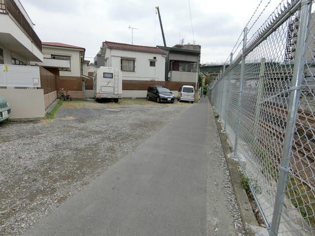 Parking Space for Rent in Ikebukuro, Tokyo | 35,000 Yen/Month - Thumbnail 3