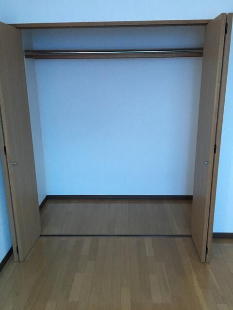 2LDK Apartment for Rent in Takikawa, Hokkaido - Thumbnail 4