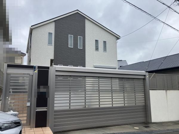 5LDK Detached House for Sale in Sakai, Osaka - 182 sqm Land - Thumbnail 2