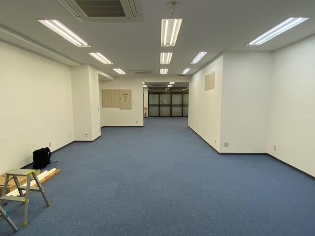 Renovated Commercial Unit for Rent in Taito, Tokyo - Thumbnail 3