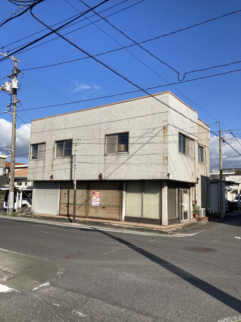 1973 3DK Steel House on Corner Plot in Kurashiki, Okayama - Thumbnail 3