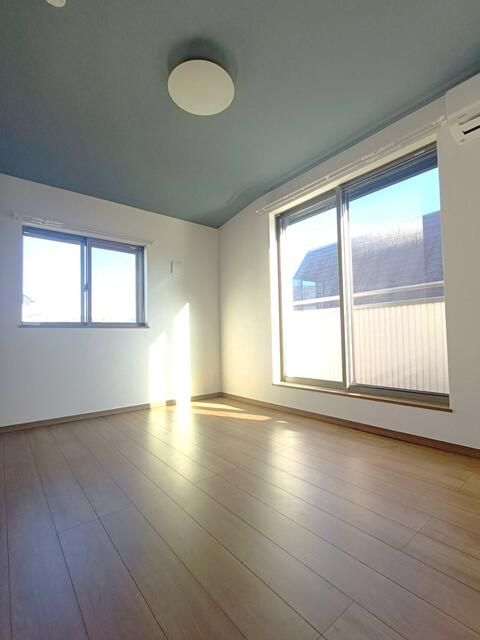 New Office for Rent in Nakano, Tokyo - 76 sqm - Thumbnail 2