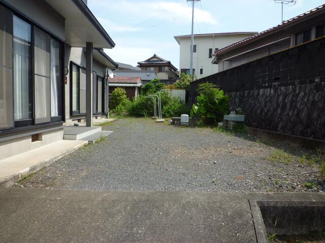 6LDK House for Sale in Shima City, Mie Prefecture - Thumbnail 3