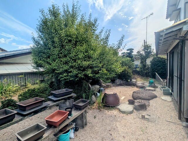 5DK Detached House for Sale in Shimonoseki, Yamaguchi - Thumbnail 2