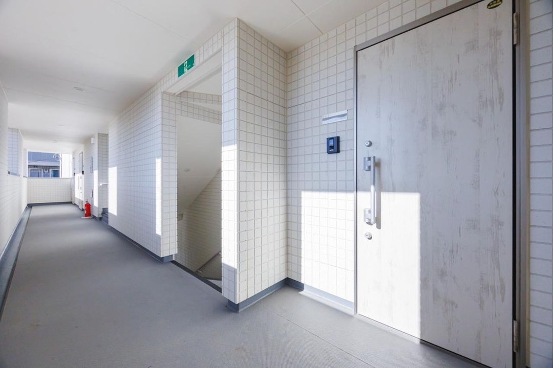 New 1LDK Apartment for Rent in Isehara, Kanagawa - Thumbnail 3