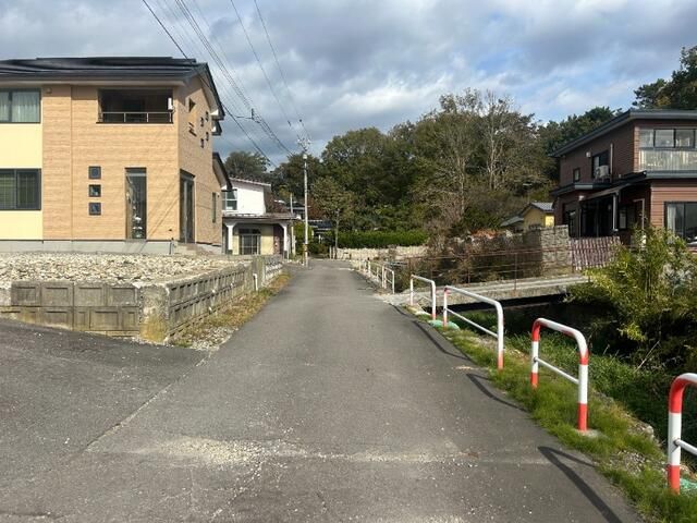Land for Sale in Hakodate, Hokkaido 350.41 sqm - Thumbnail 2