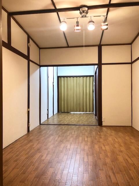 1955 Terrace House for Sale in Higashiosaka, Osaka - 4K Layout - Thumbnail 3