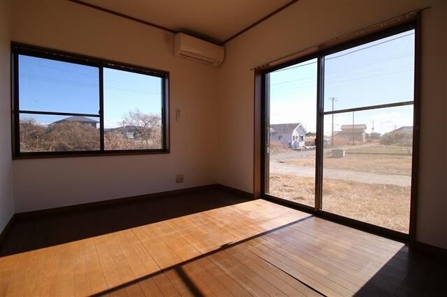 2DK House for Rent in Isumi, Chiba - Thumbnail 2