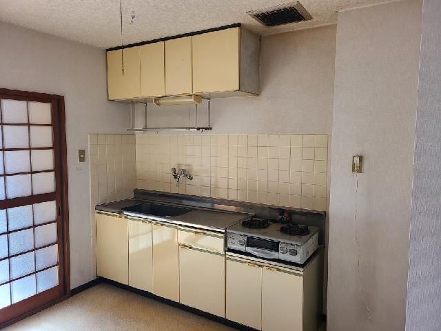 3LDK Apartment for Rent in Ome, Tokyo - 56.31 sqm - Thumbnail 3