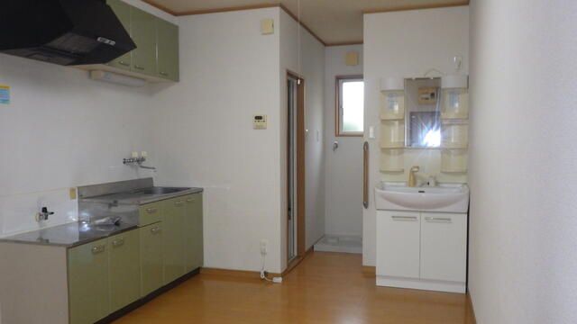 2DK Maisonette Apartment for Rent in Osaki City, Miyagi - Thumbnail 3