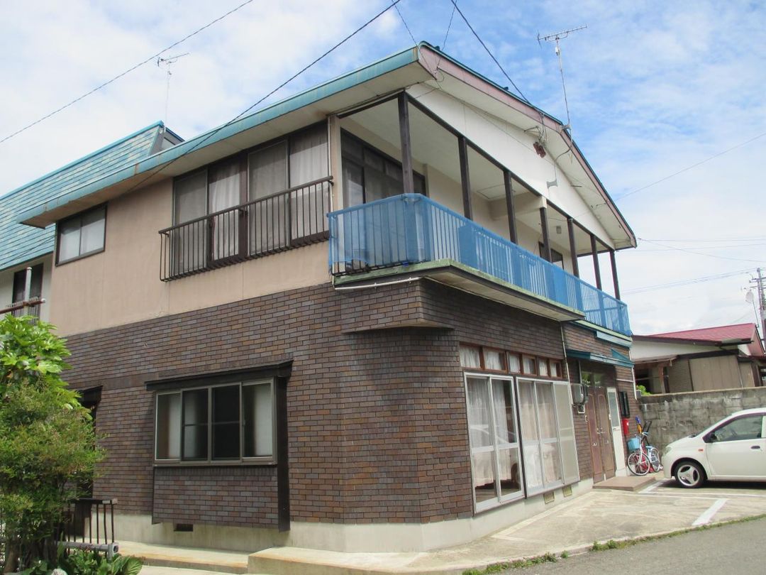 3DK Apartment for Rent in Shinjo City, Yamagata - Thumbnail 2