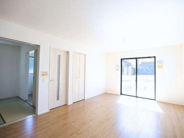 New 4LDK House in Oita City with Dual Road Access and Modern Amenities - Thumbnail 4