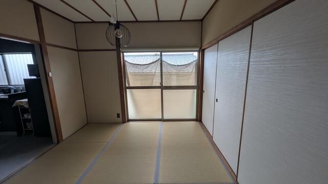 1976 3DK House in Takamatsu with Land and Free Parking - Thumbnail 3