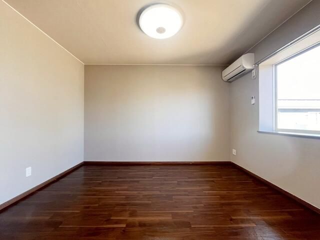 Wine Palace Oshiba 2DK Apartment for Rent in Kofu, Yamanashi - Thumbnail 4