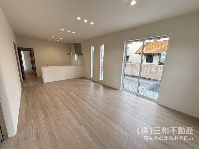 New 4SLDK House in Ōki Town, Fukuoka with 3 Parking Spaces - Thumbnail 3