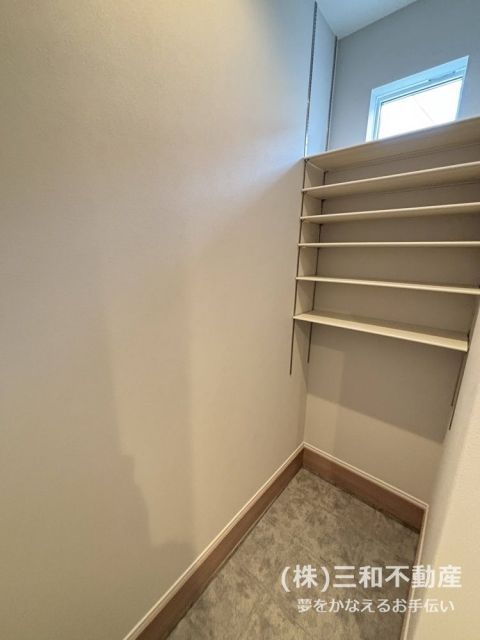 New 4SLDK House in Ōki Town, Fukuoka with 3 Parking Spaces - Thumbnail 4