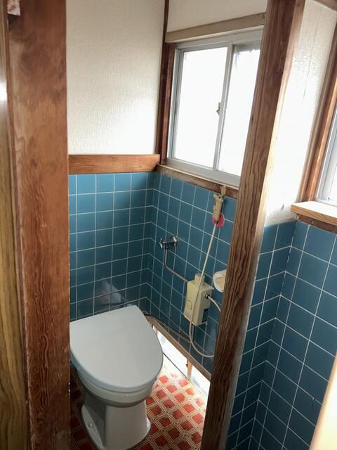 5DK House for Sale in Niihama, Ehime - Image 2