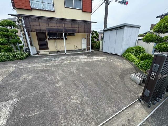 1976 4DK House in Takasaki with 323㎡ Land - 24.8 Million Yen - Thumbnail 4