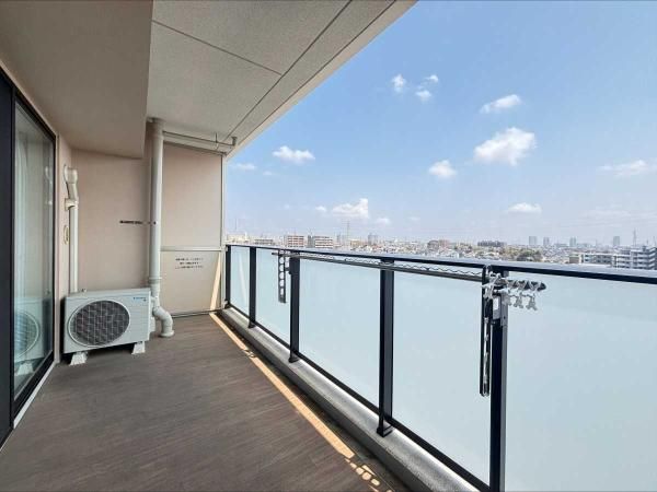 Modern 2SLDK Apartment for Sale in Yachiyo, Chiba - Thumbnail 2