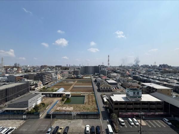 Modern 2SLDK Apartment for Sale in Yachiyo, Chiba - Thumbnail 4