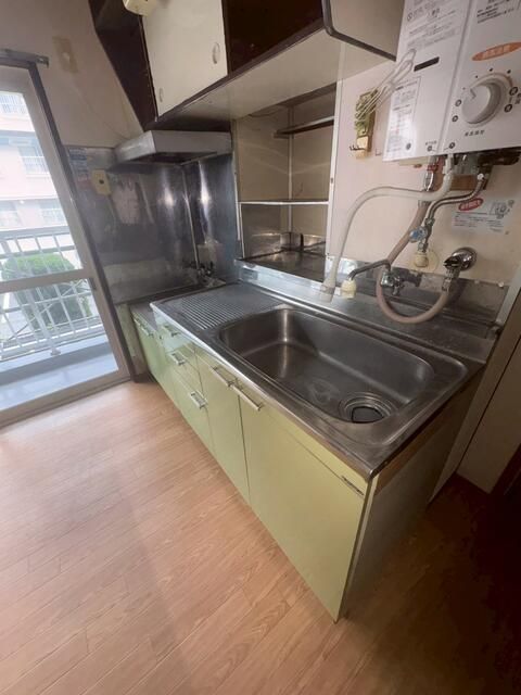 3DK Apartment for Sale in Quiet Inage, Chiba City - Thumbnail 3