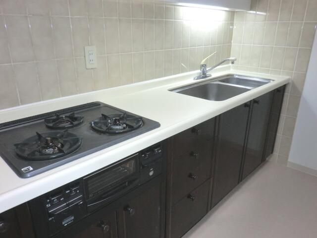 90.38 sqm 3LDK Apartment for Rent in Minami Ward, Saitama - Thumbnail 4