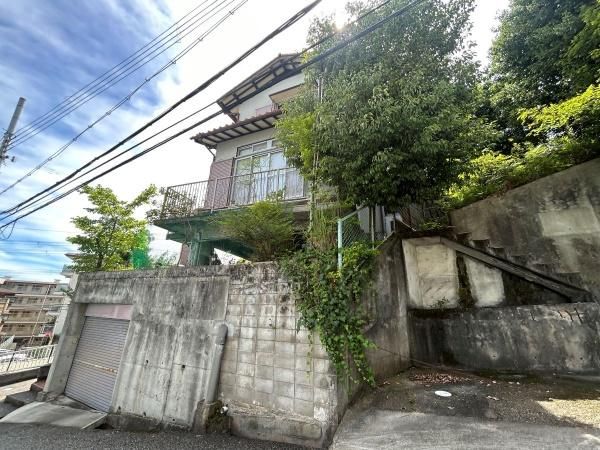 5LDK House in Nishinomiya with 146.72 sqm Land - Thumbnail 2