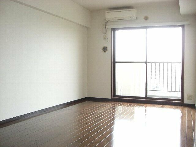 3LDK Apartment for Rent in Toda City, Saitama - Thumbnail 3